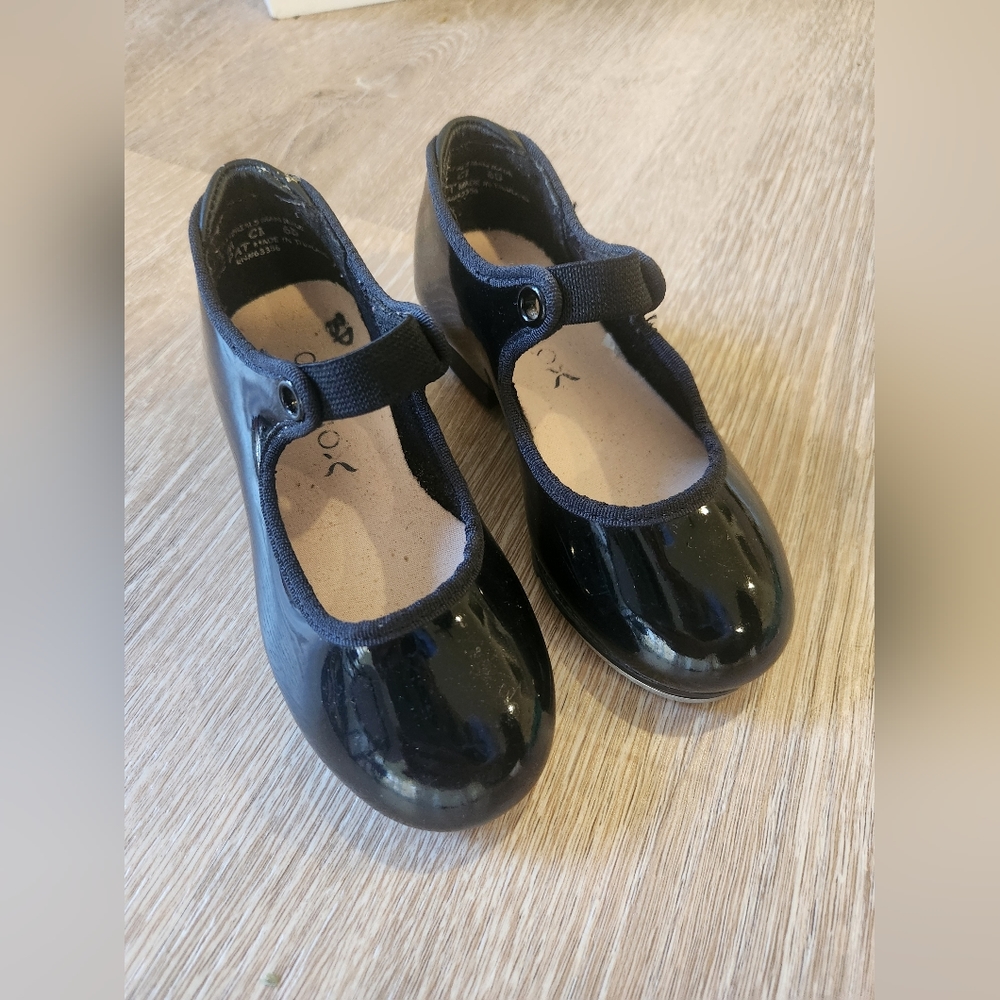 Capezio Black Patent Mary Jane Kids Dress Shoes